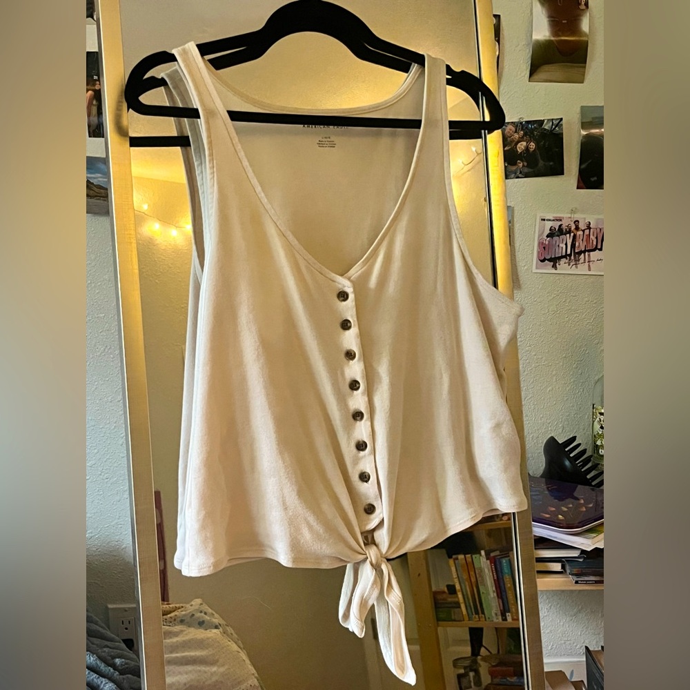 American Eagle cream button down tank top, Size L gently used